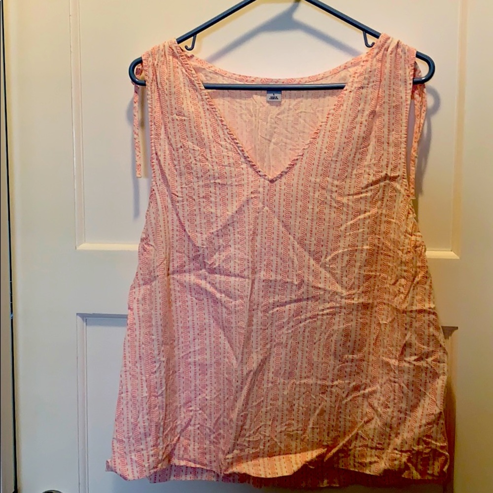 Old Navy pink tank